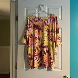 Zenana Tie-dye Top with pockets